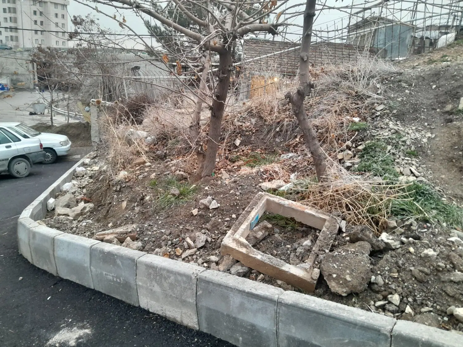 زمین داراباد