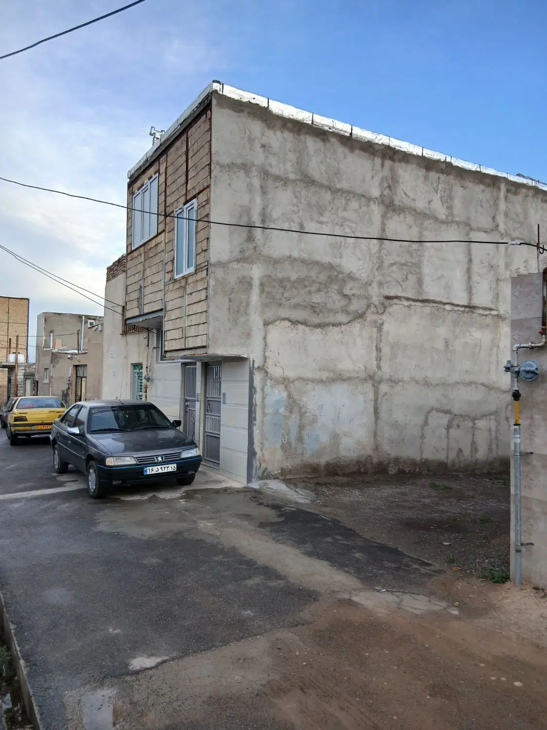 زمین آناخاتون