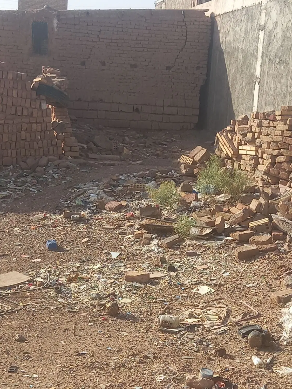 این ملک قائم آباد