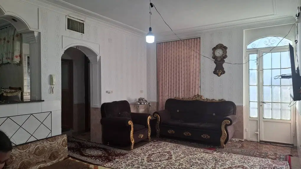 خانه دوطبقه
