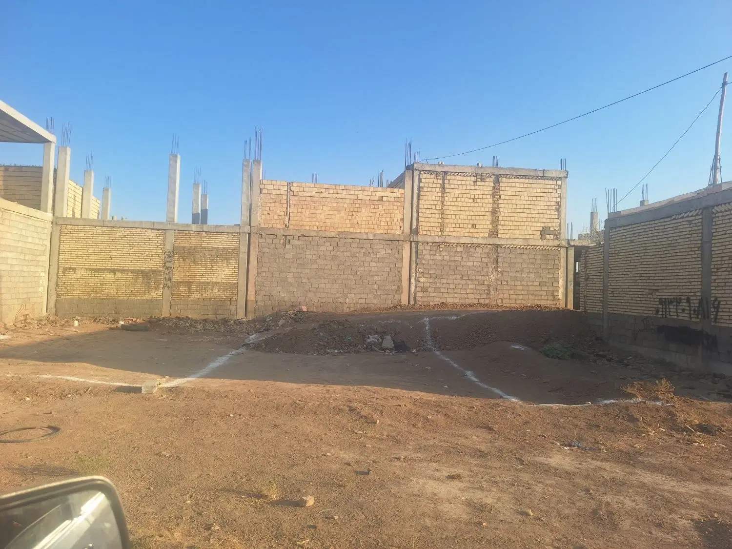 زمین مسکونی ۱۱۵متر