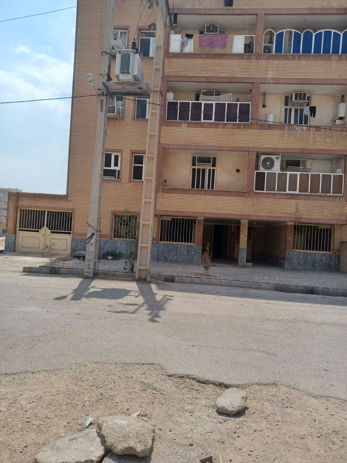 فروش طبقه دوم مسکن مهر