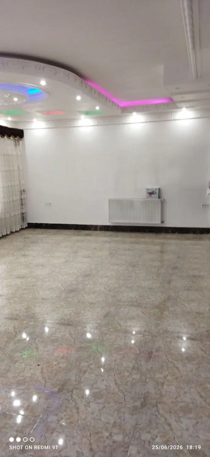 فروش یک خانه دو بلکس