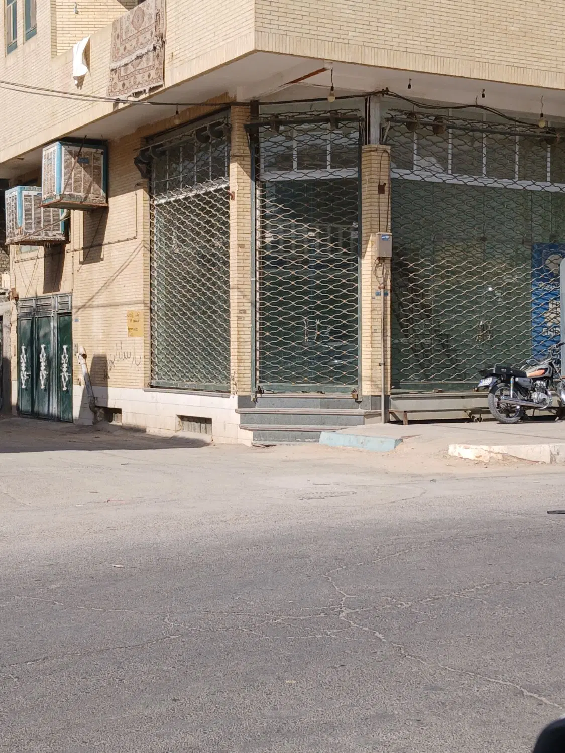 مغازه اکرم آباد