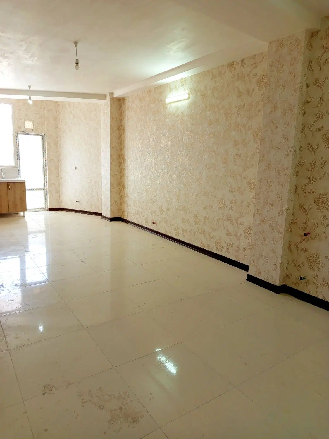 آپارتمان صد متری نوساز فول امکانات