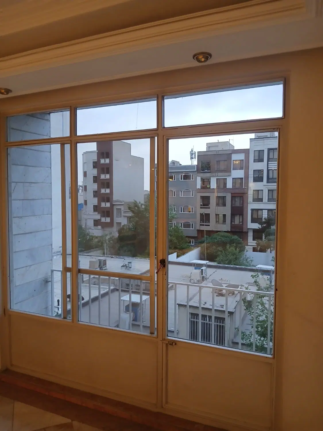 ۶۴متر اباذر گلستانها خوش نقشه