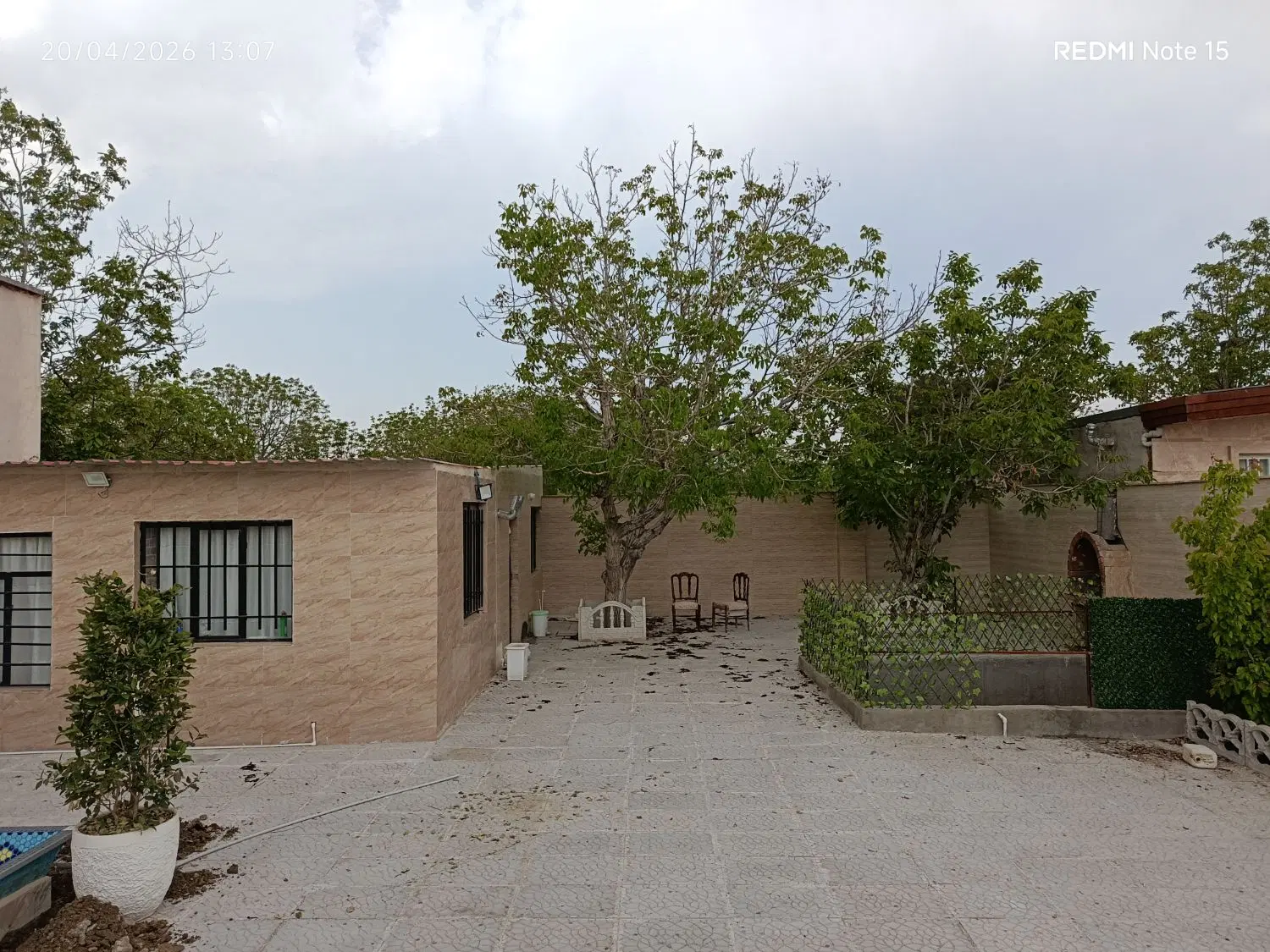 باغچه ویلایی نقلی