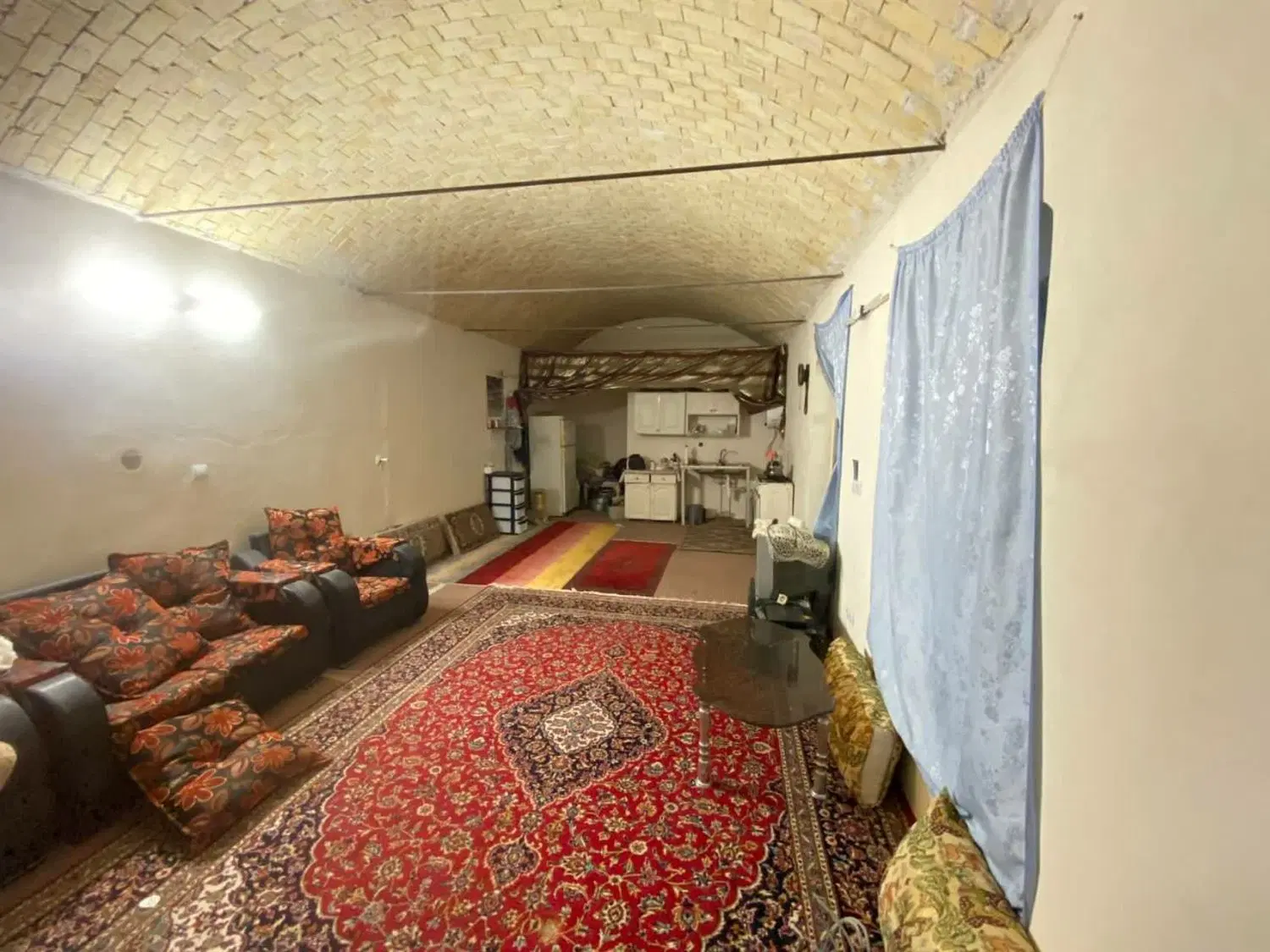 باغ مبارکه پایین