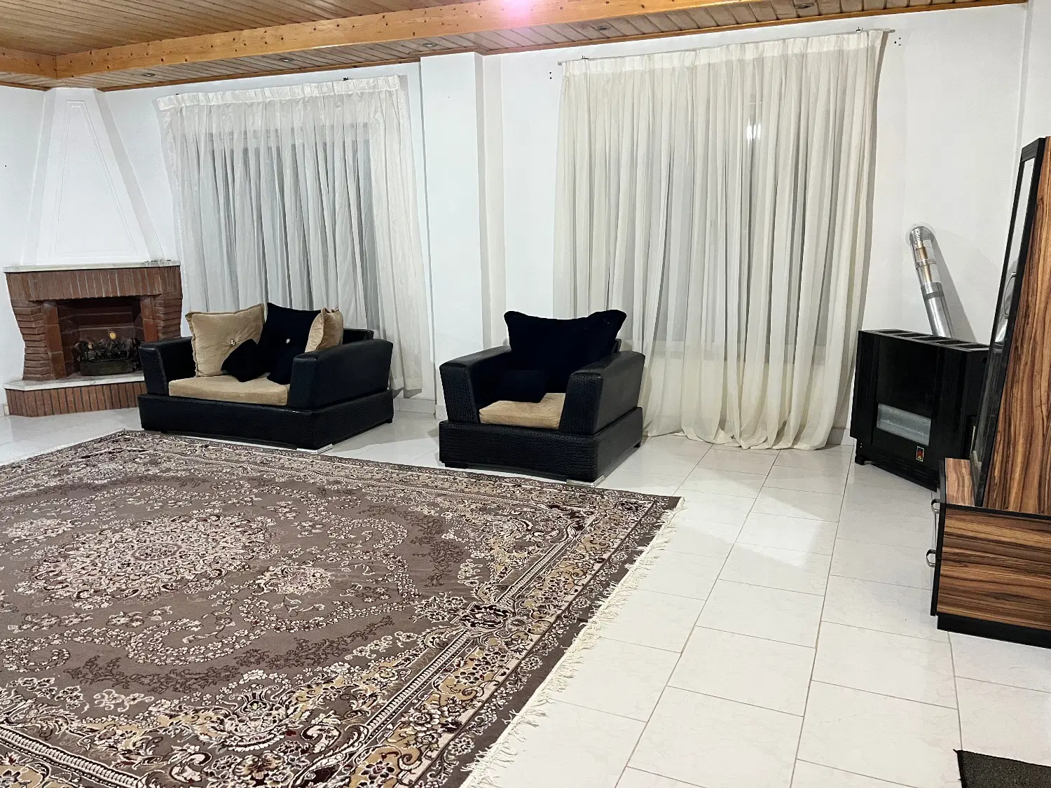 (offfffff)بهاری اپارتمان بسیار شیک و تمیز