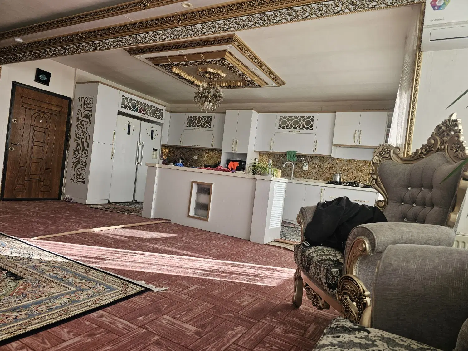 مسکونی وتجاری
