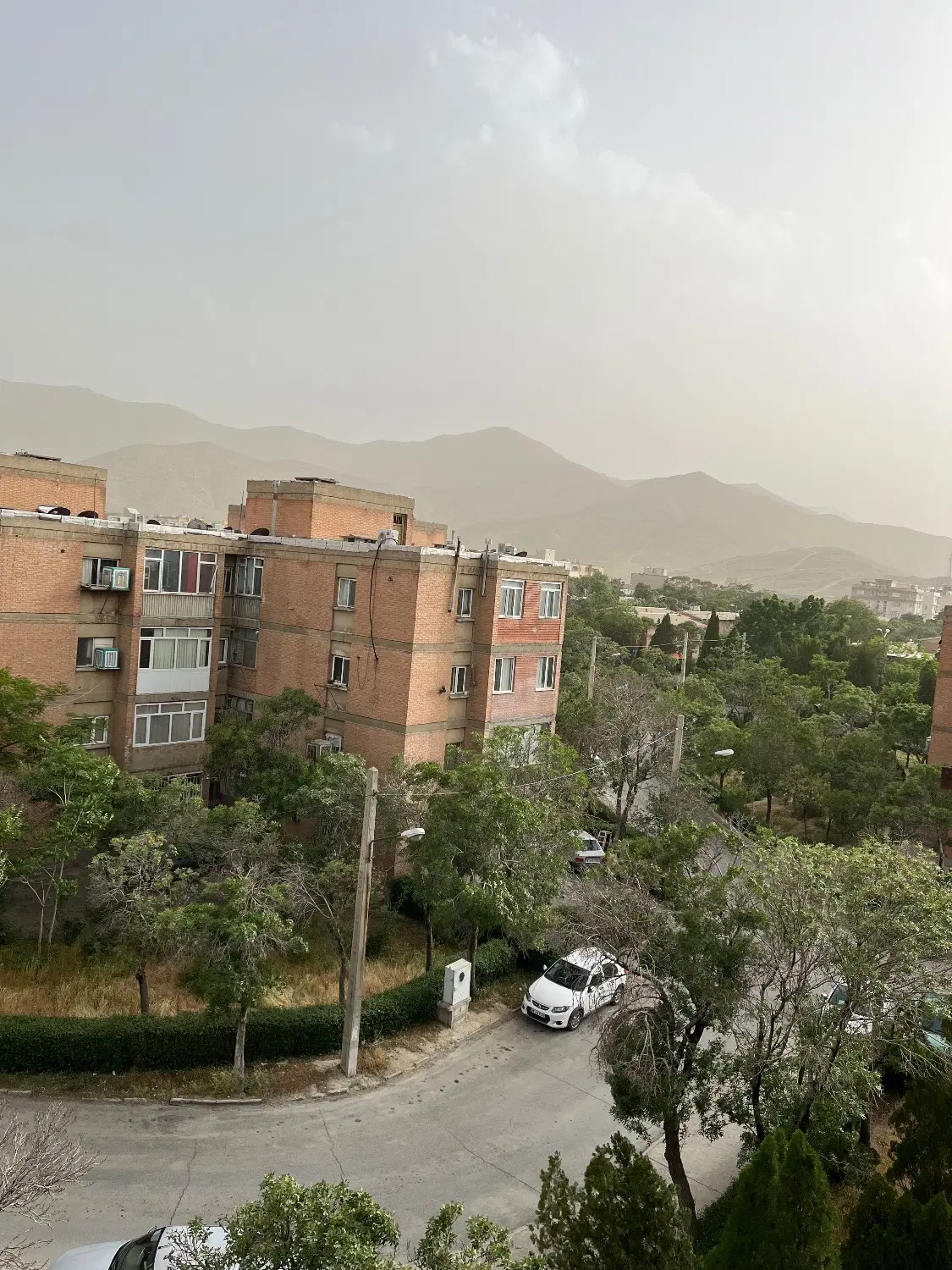 آپارتمان شهرصنعتی