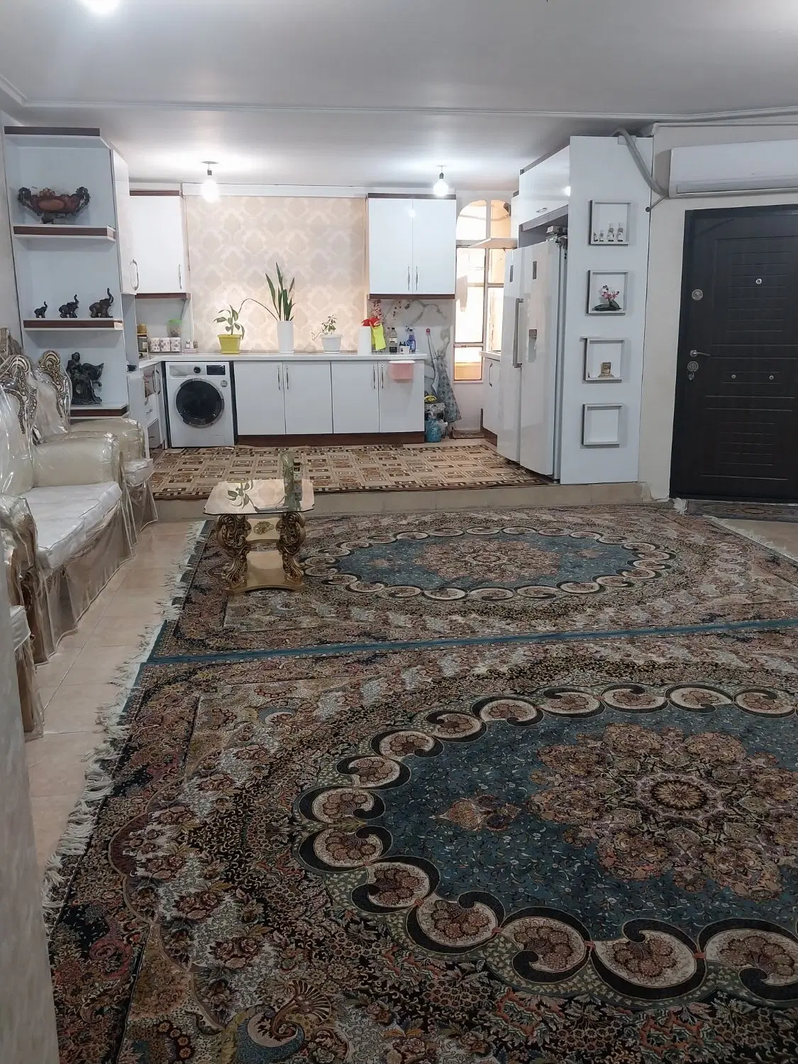 چهارواحدی ۱۰۲ متری باهنر