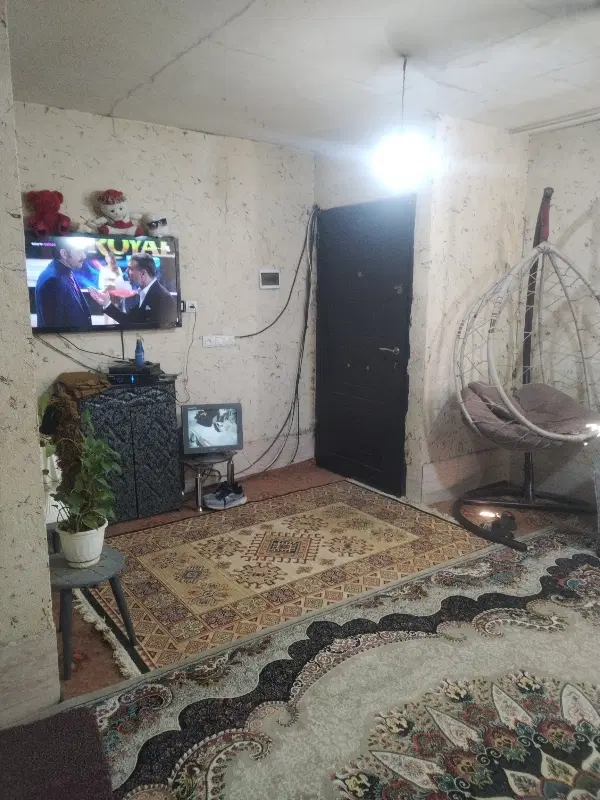 خونه طبقه بالا یه خوابه سلطان آباد