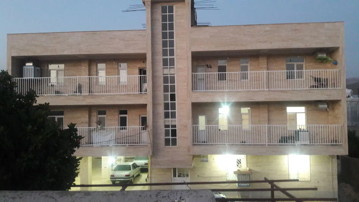 رهن و اجاره خانه نجف اباد