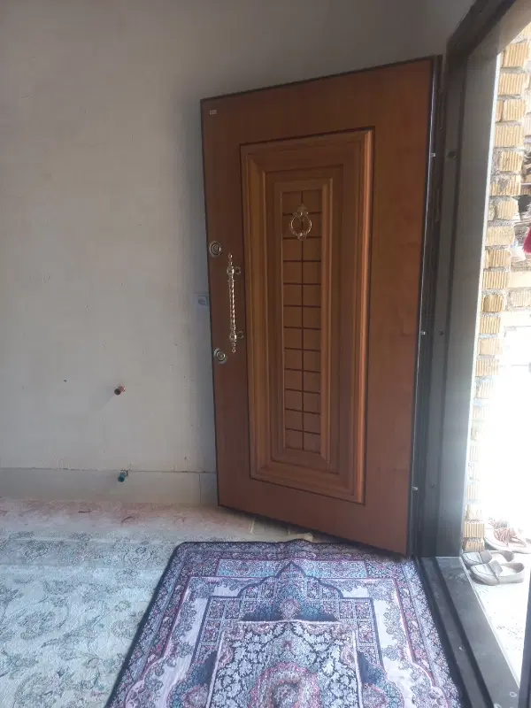 چمران کوچه ۷۹ بعد از ۱۲ متری درب دوم