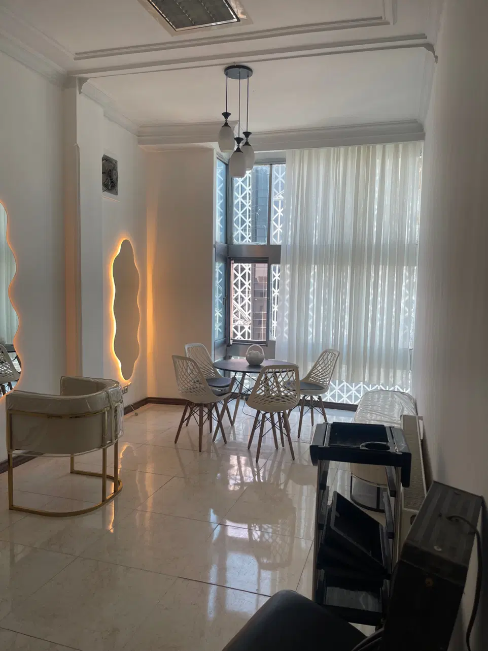 اجاره اتاق درسالن زیبایی