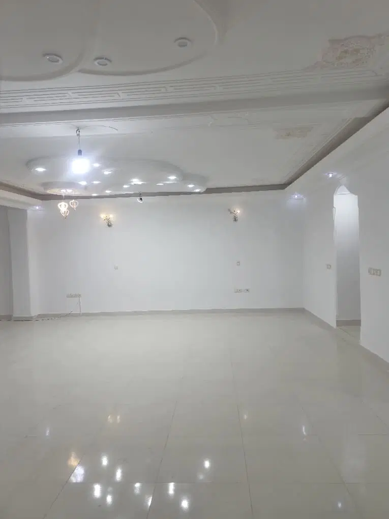 رهن کامل واحد ۱۴۰ متری عدالت ۳ خواب