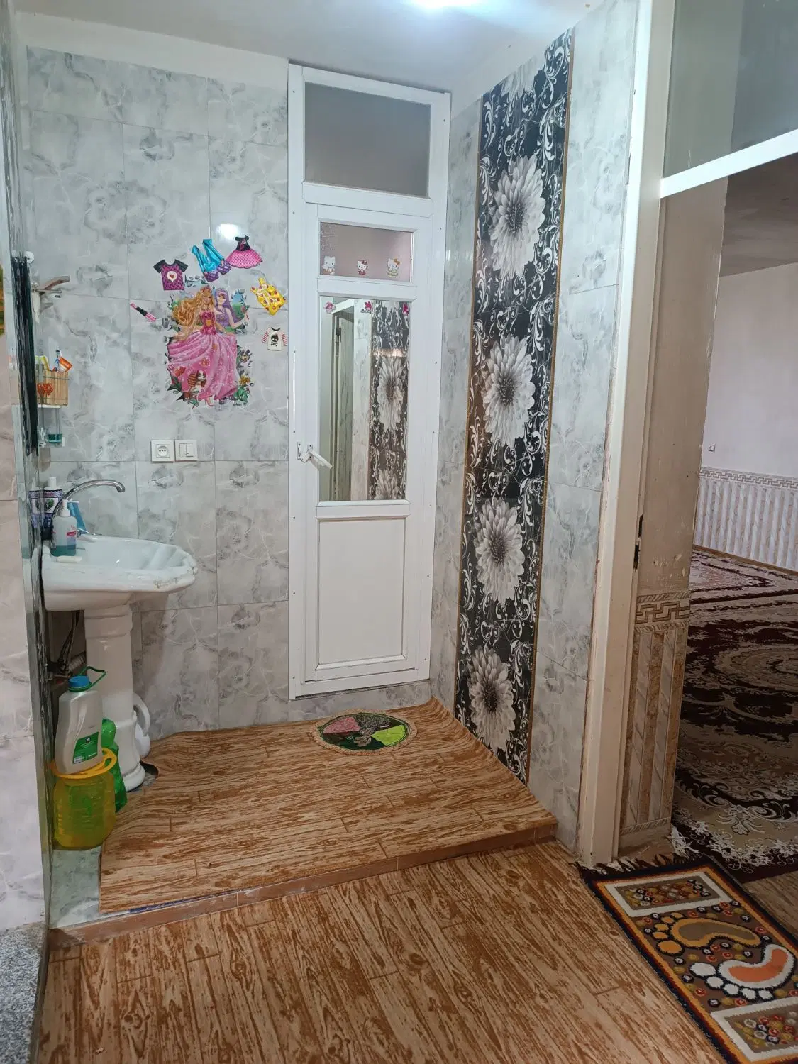 اجاره خانه طبقه بالا