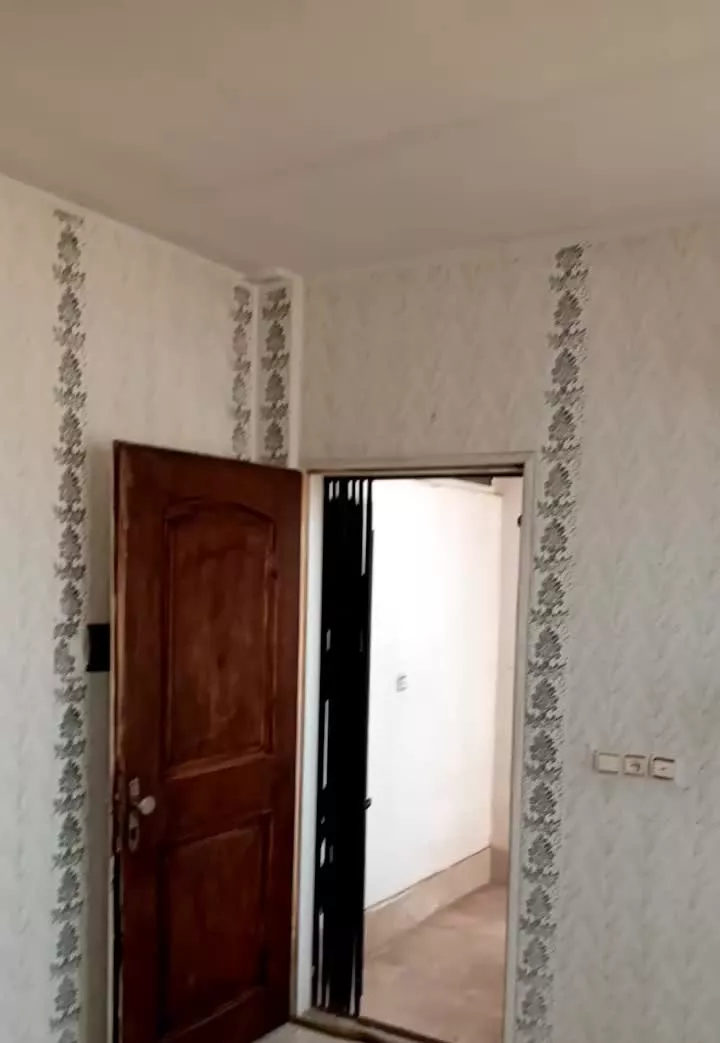 آپارتمان خیابان امام خمینی