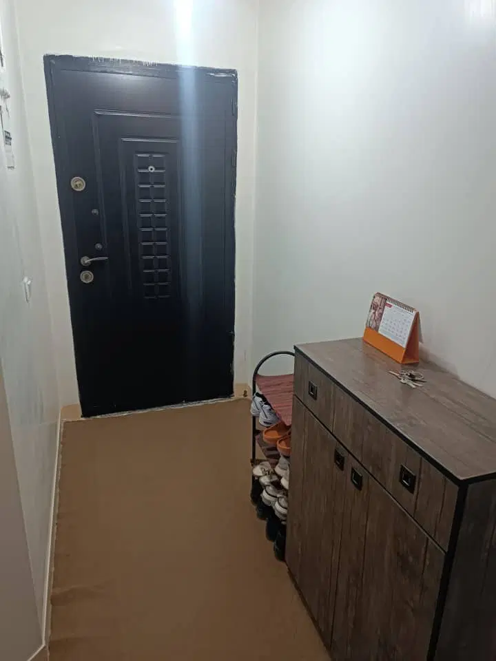 ۹۸ متری، خیابان عامری،