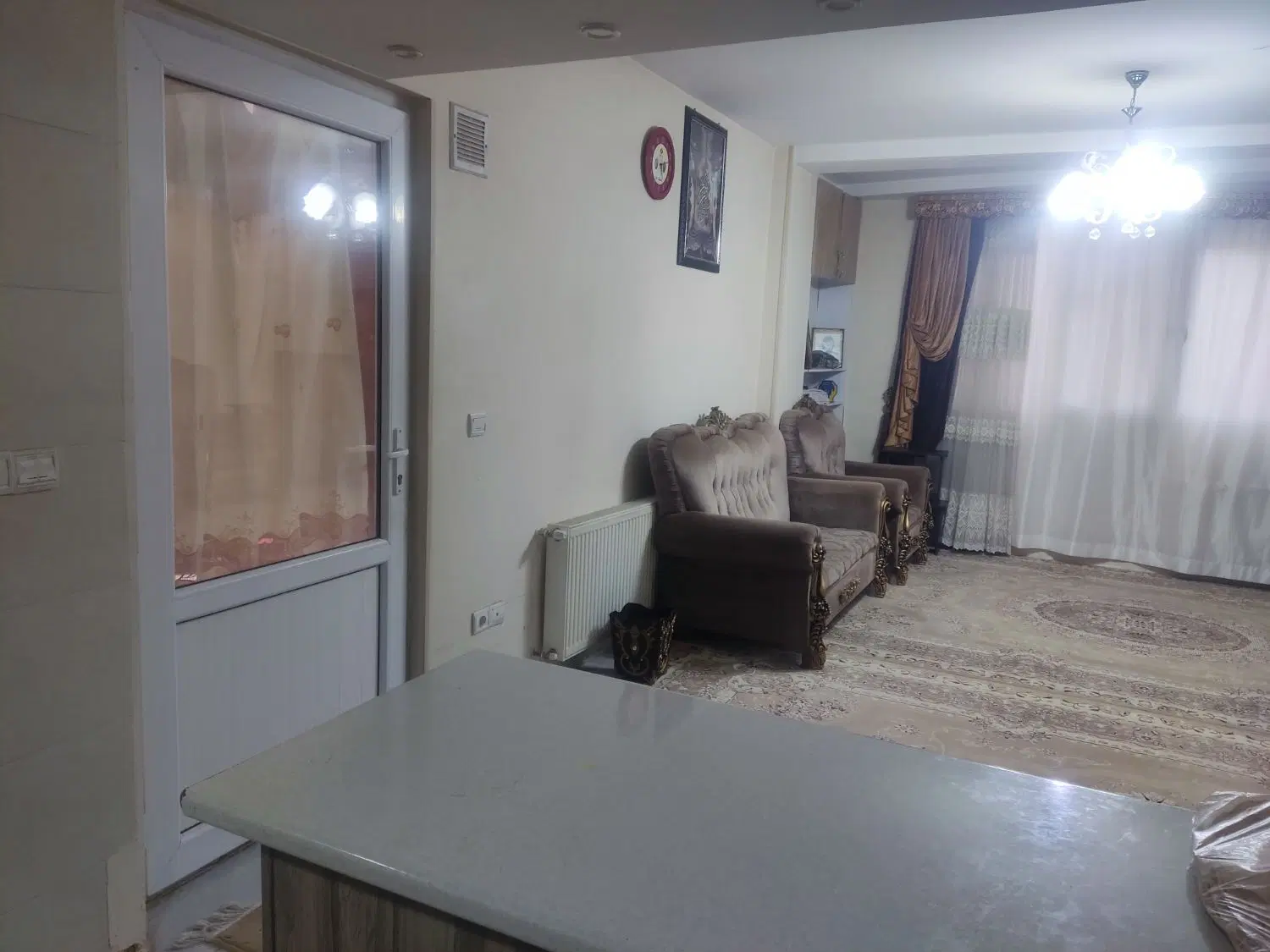 یک واحد آپارتمان در مجتمع فرهنگیان میانرود