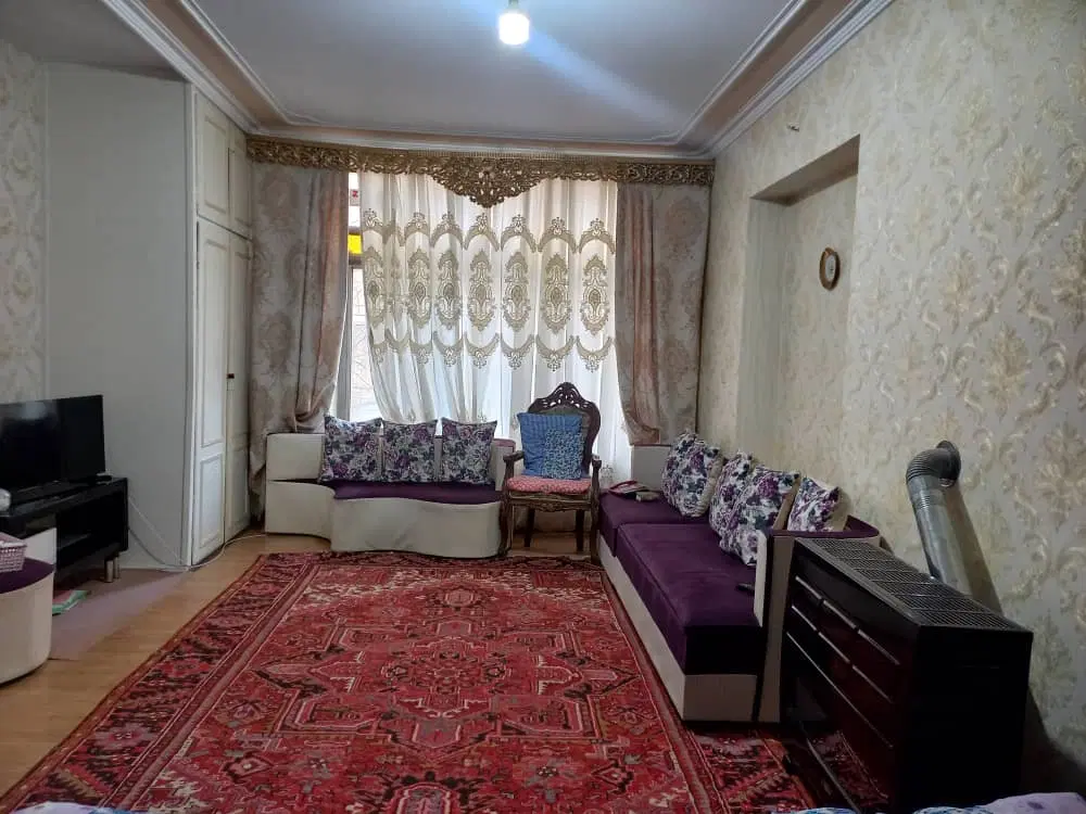 خانه مسکونی سه طبقه  آبرسان_مزایده