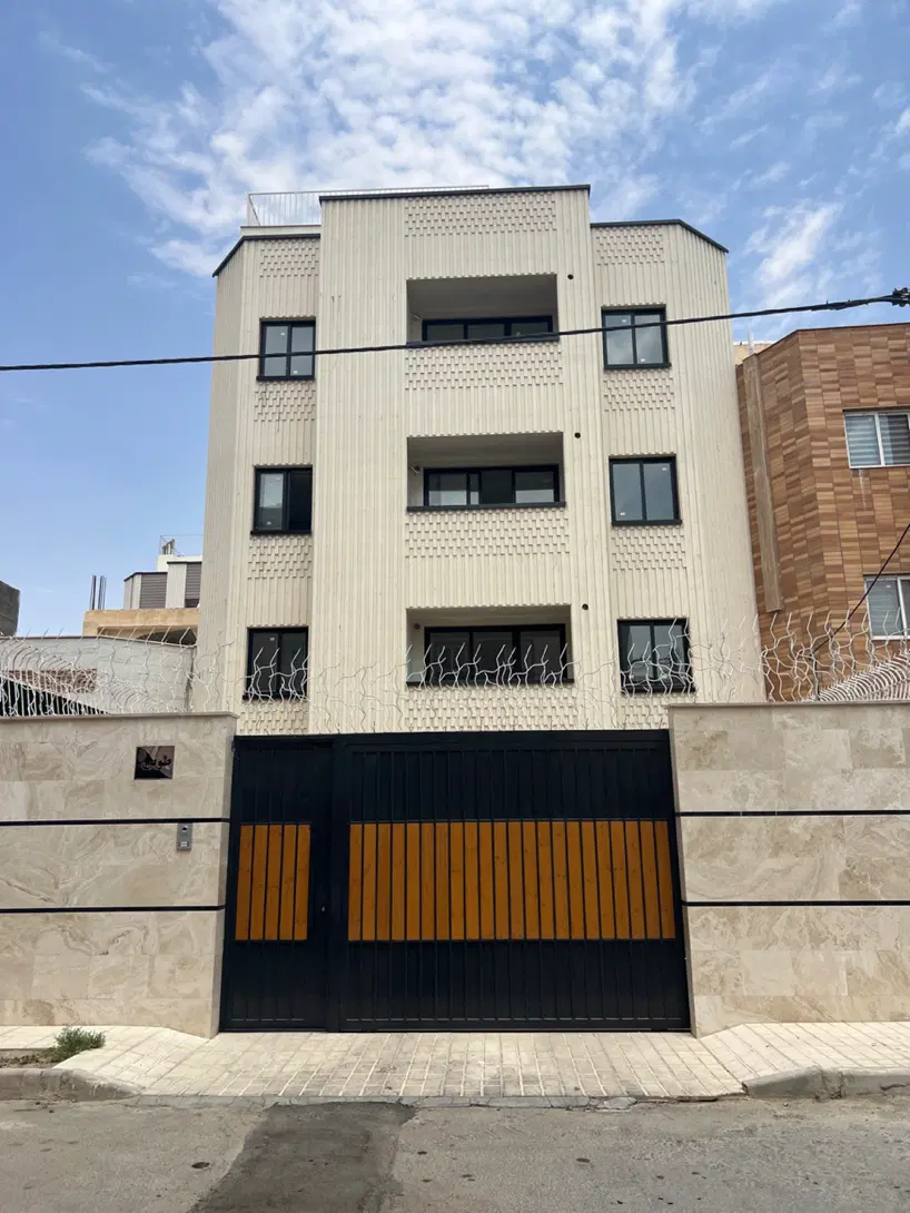 اپارتمان نوساز شهرک سیمرغ