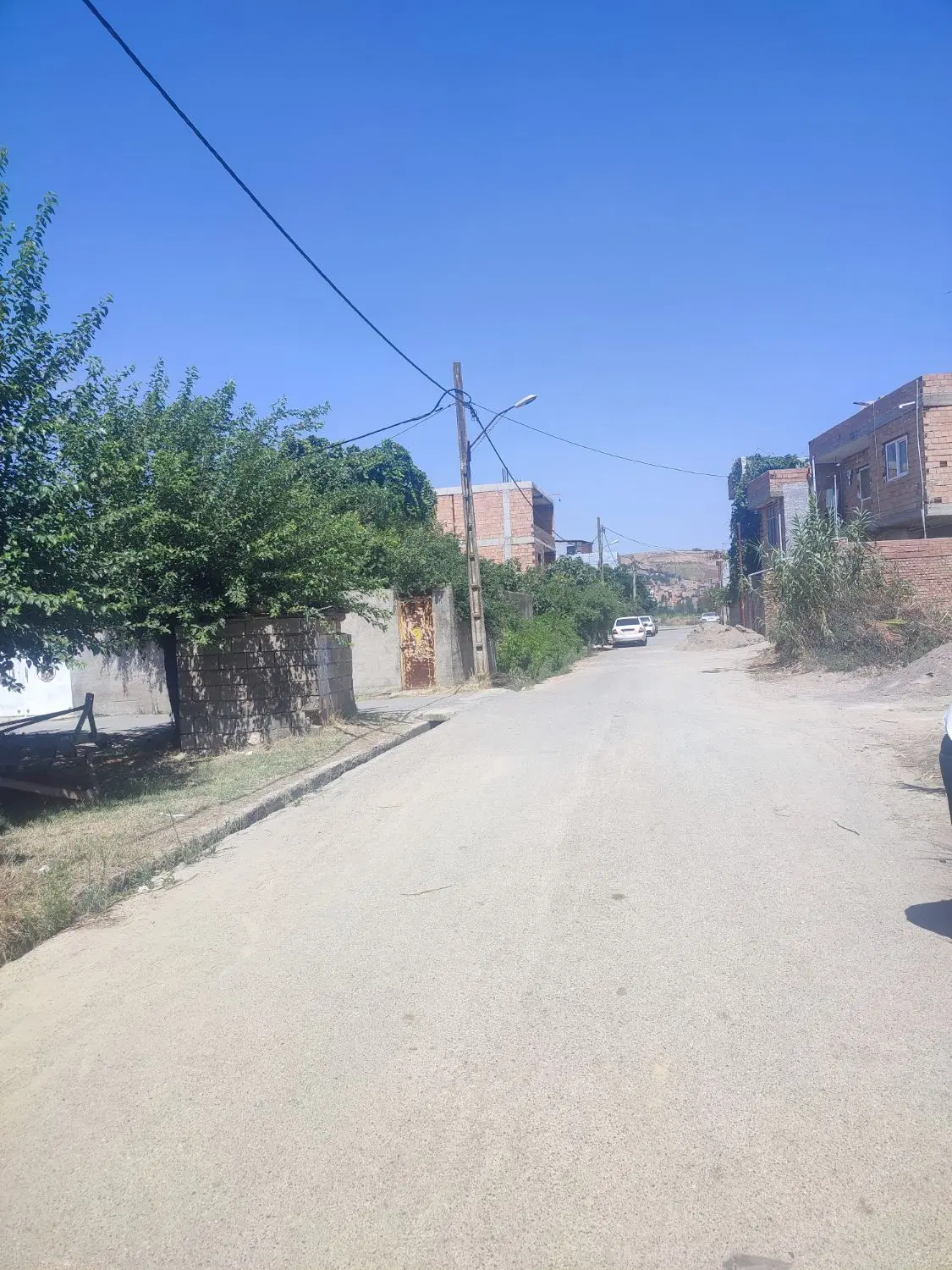زمین مسکونی