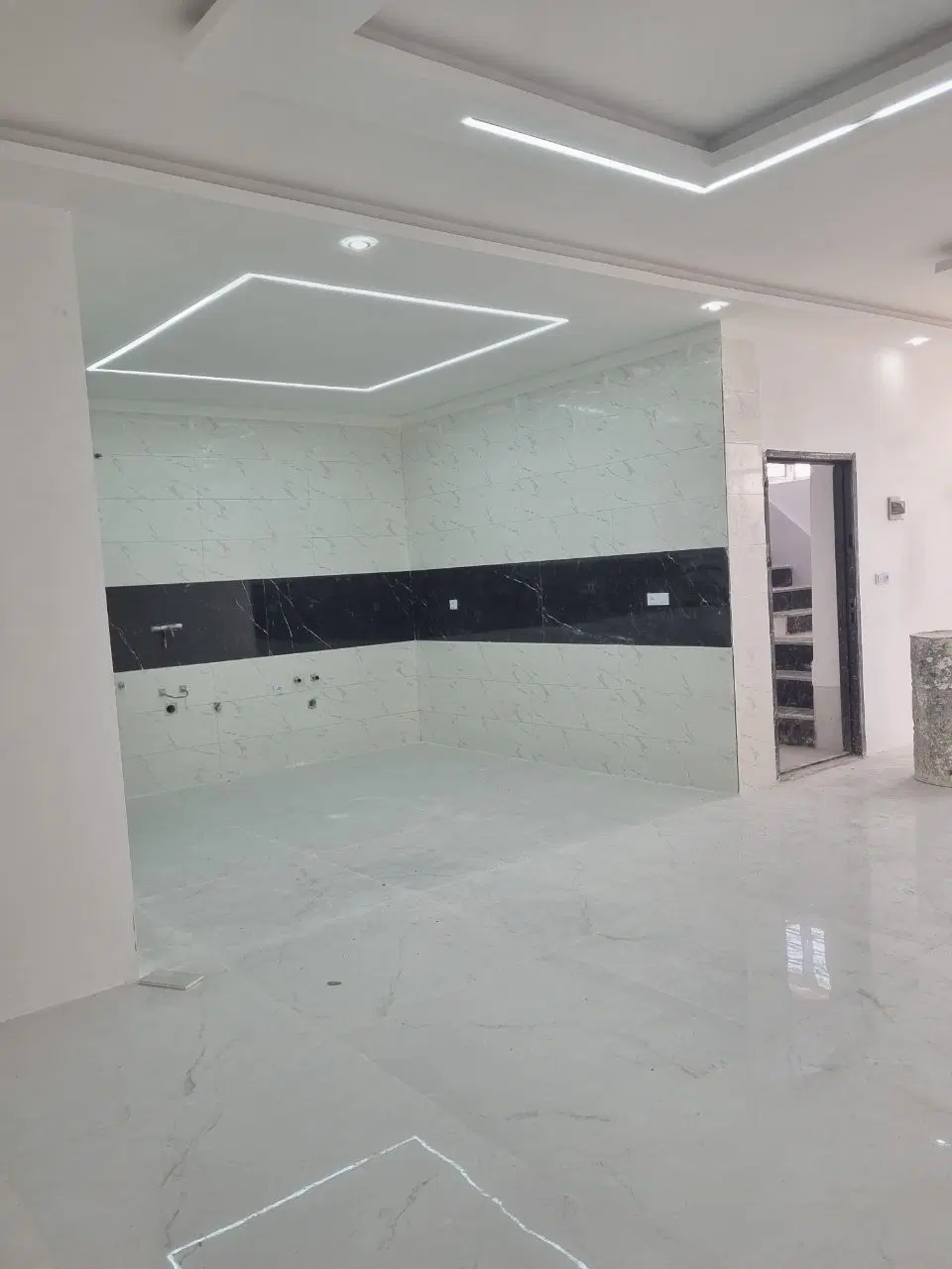 فروش زمین و اسکلت و یک خواب