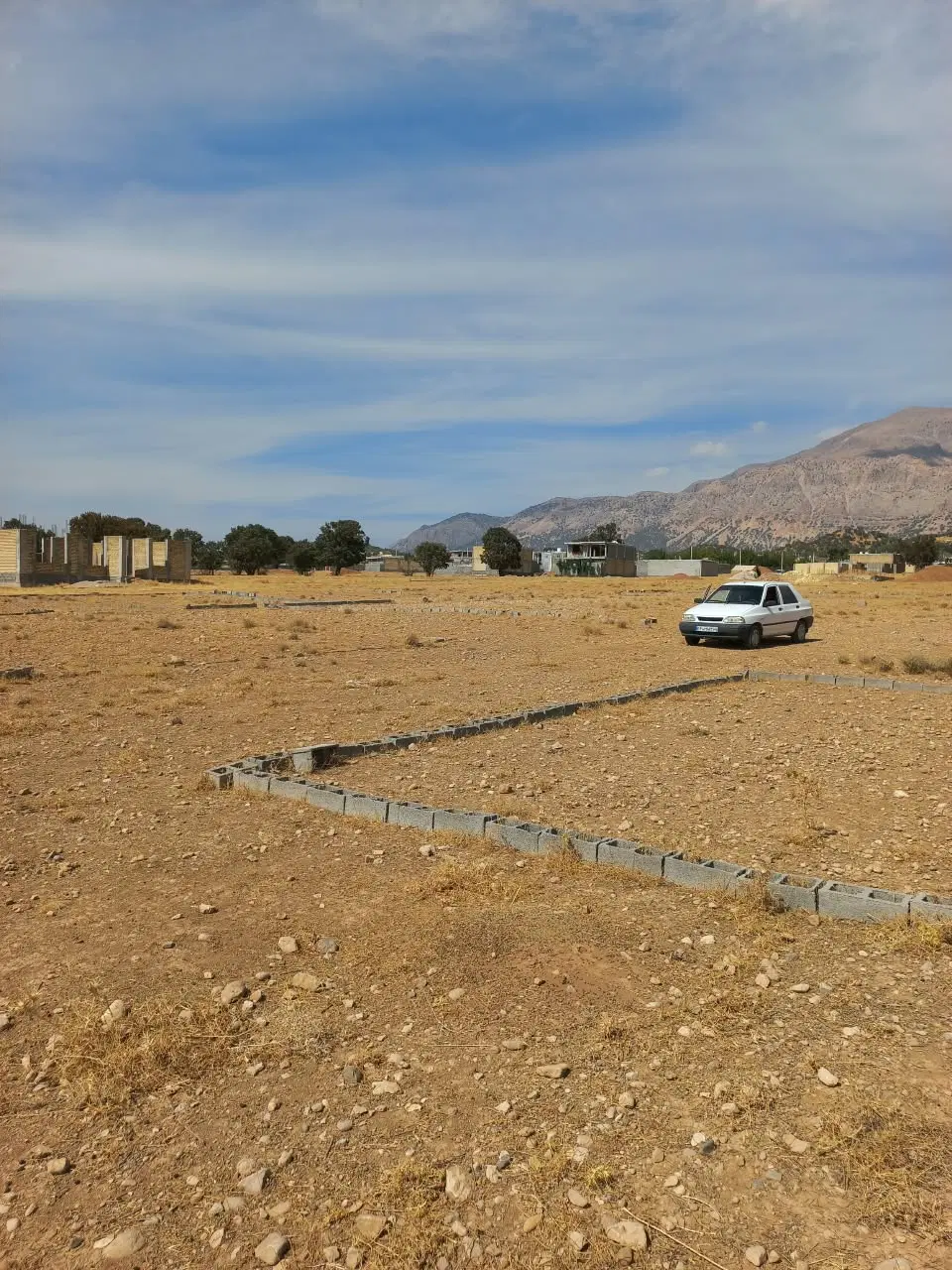 زمین گوشه