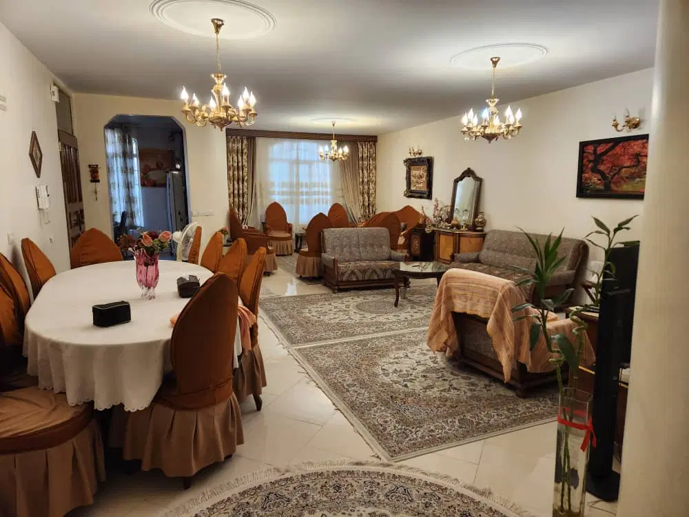فروش خانه ویلایی 220متر بر 9 (خیابان ساحل)