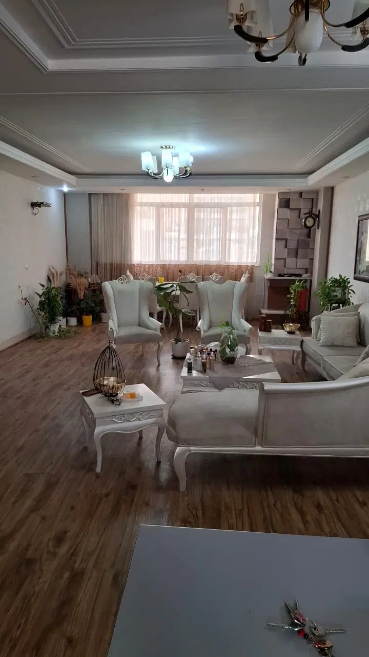 رهن و اجاره آپارتمان سه خوابه تک واحدی همت جنوبی