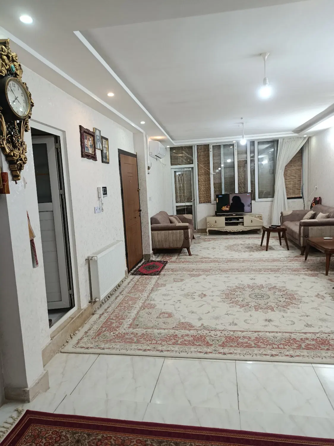 ۹۰متر آپارتمان طبقه سوم هدایت