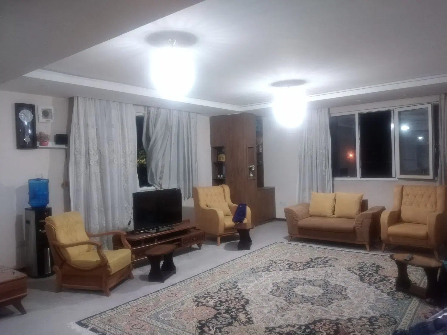 فروش یک واحد آپارتمانی