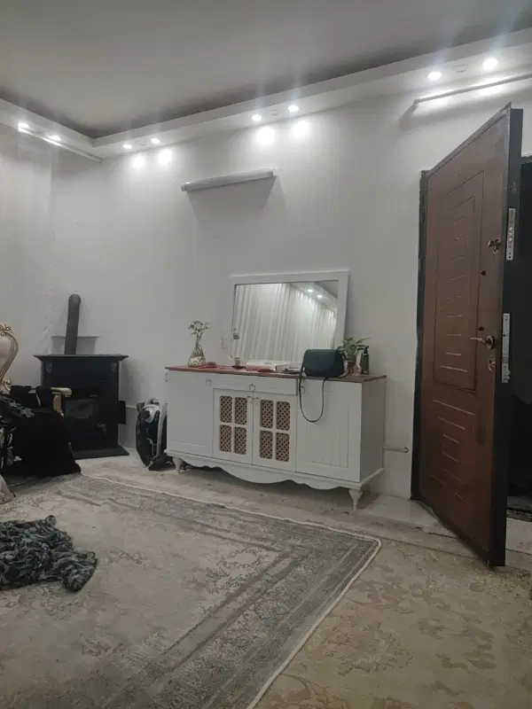 آپارتمان 80 متری 2 خواب
