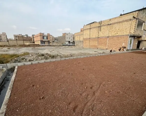 زمین مسکونی۸۰ متری الارد
