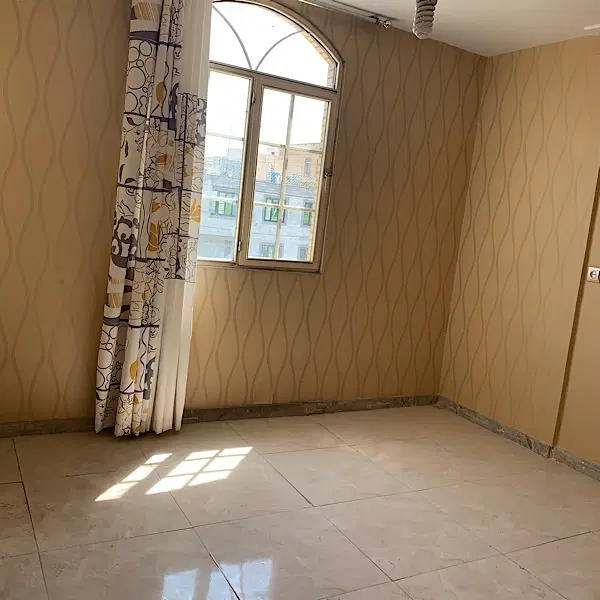 اجاره ۷۵ متری داخل فاز یک اندیشه چهارم شرقی