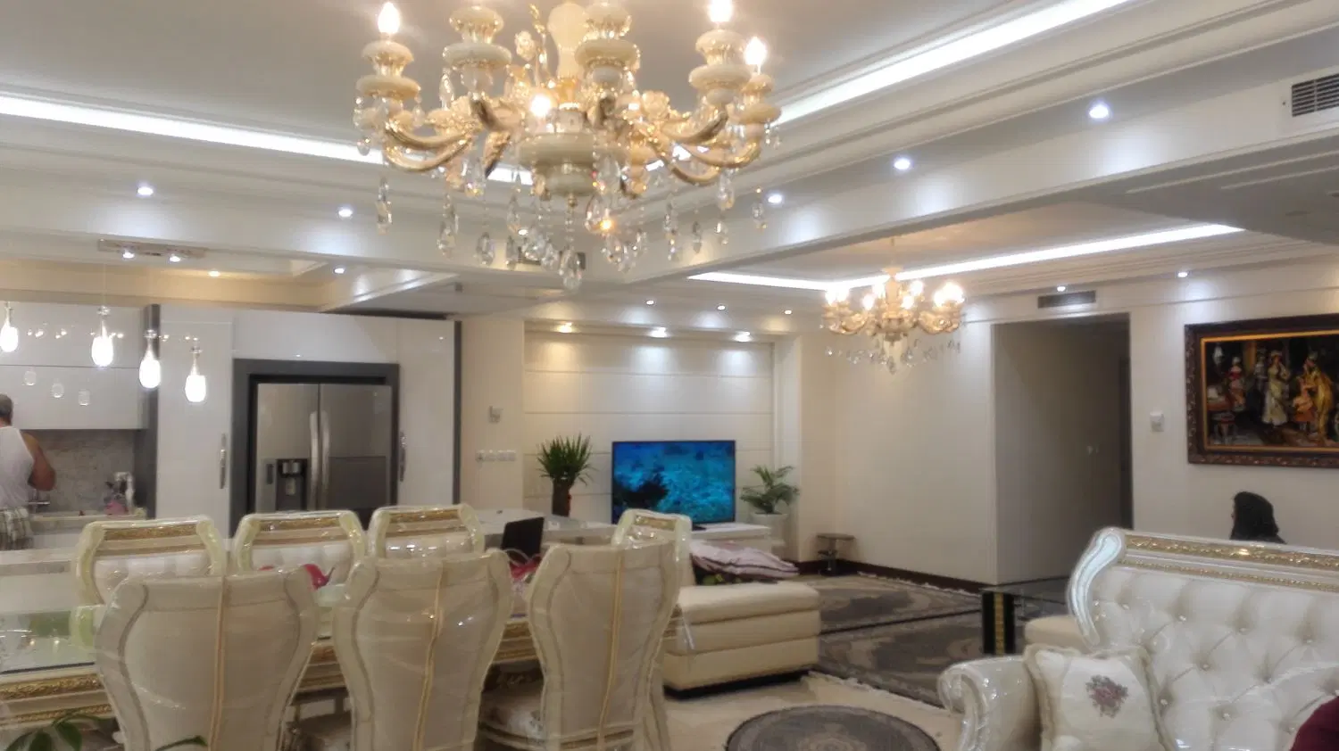۲۱۰متر تکواحدی نوساز (فروش یامعاوضه) کاشانی گلستان