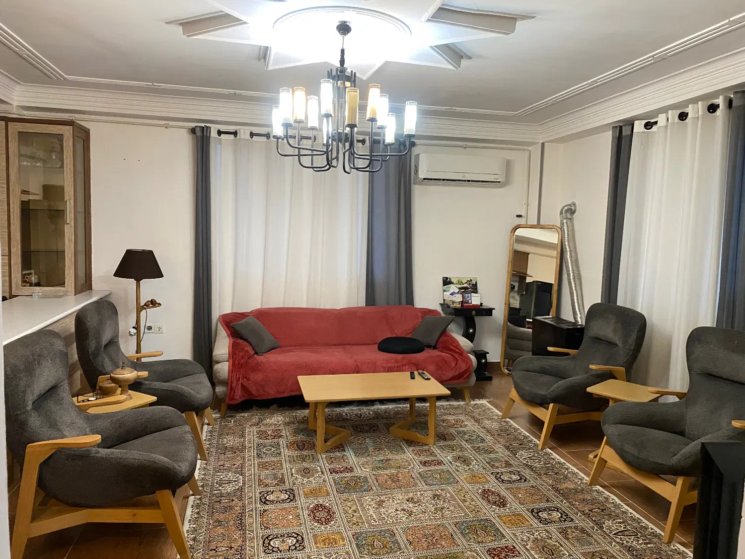 فروش آپارتمان درکوچصفهان خیابان معلم