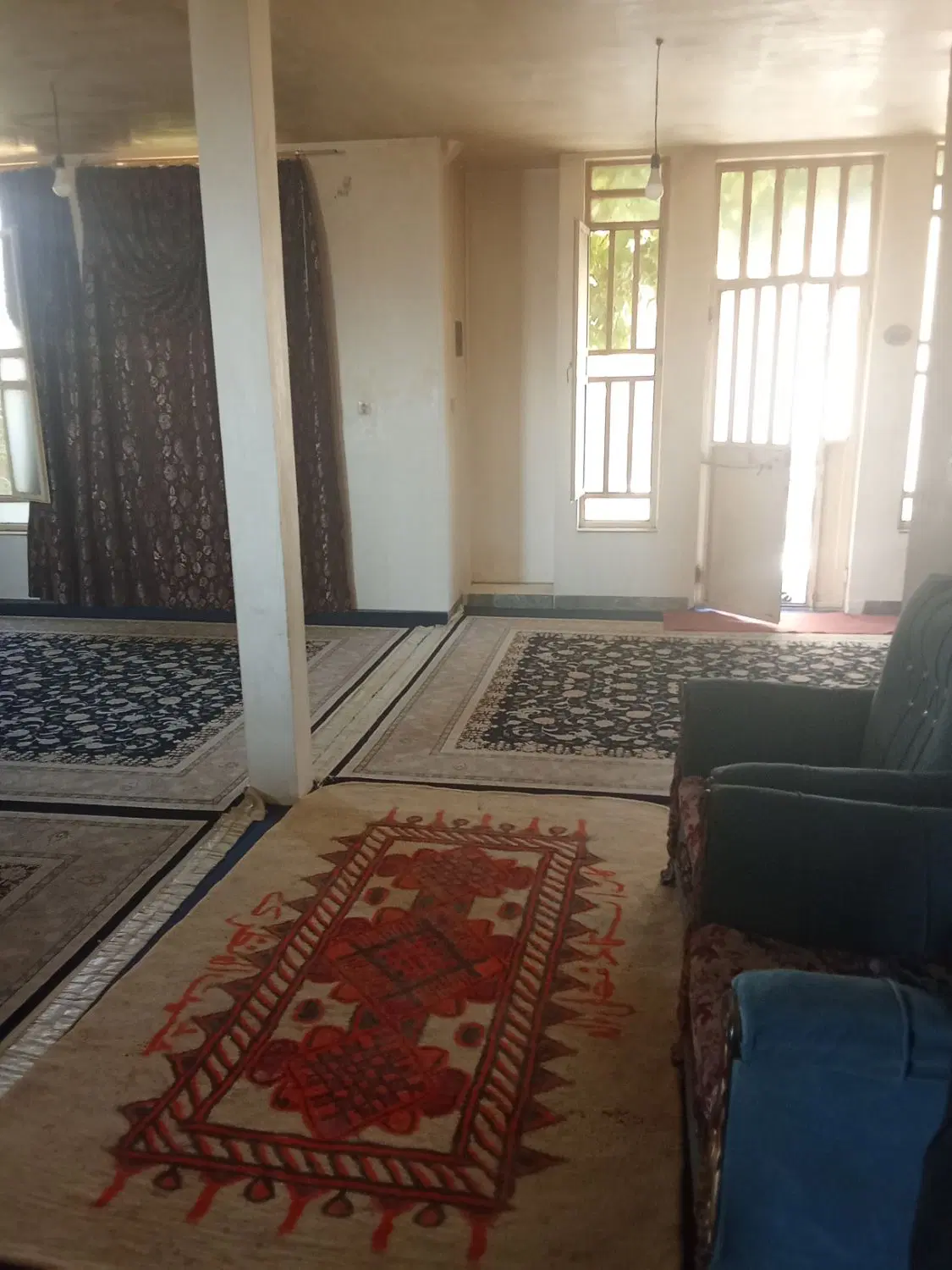 سه طبقه شرف اباد