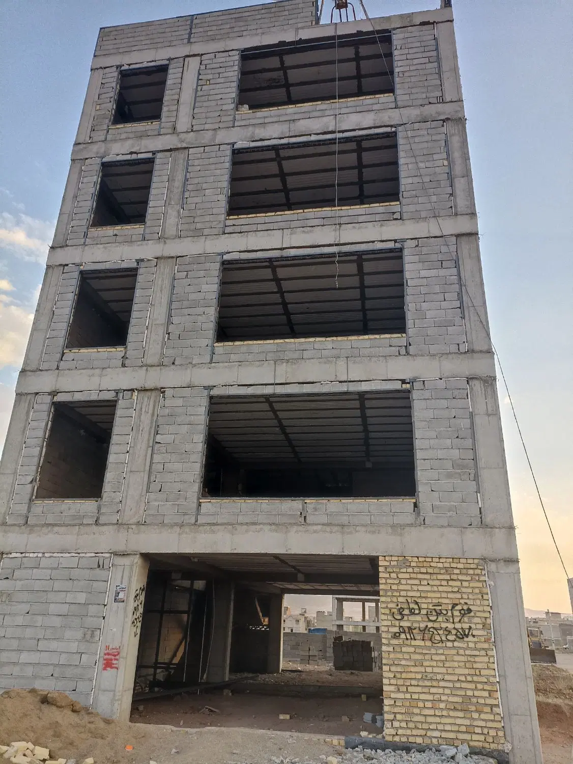 فروش ساختمان چهارواحدمسکن