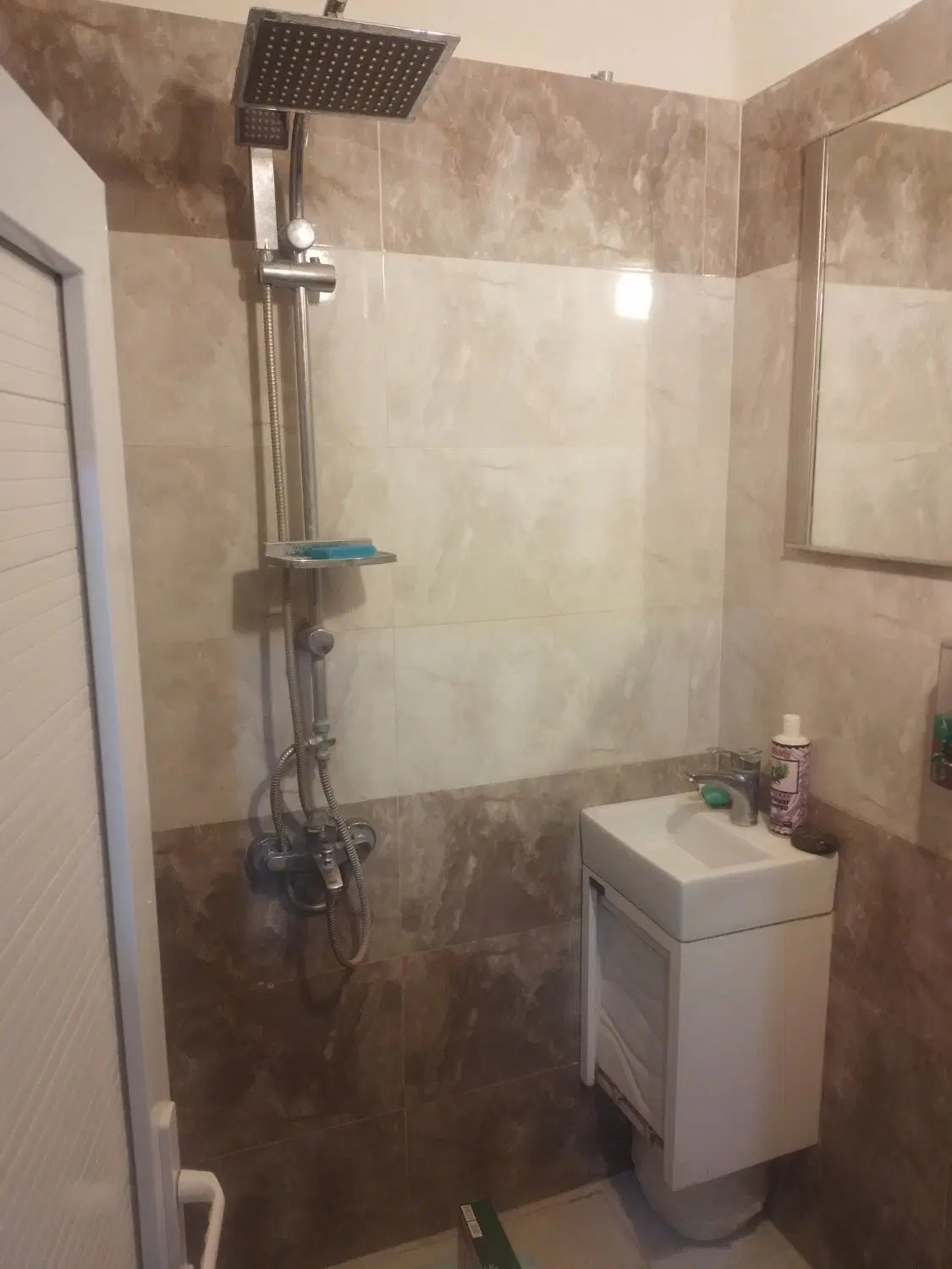 حیاط دو طبقه دو بلکس