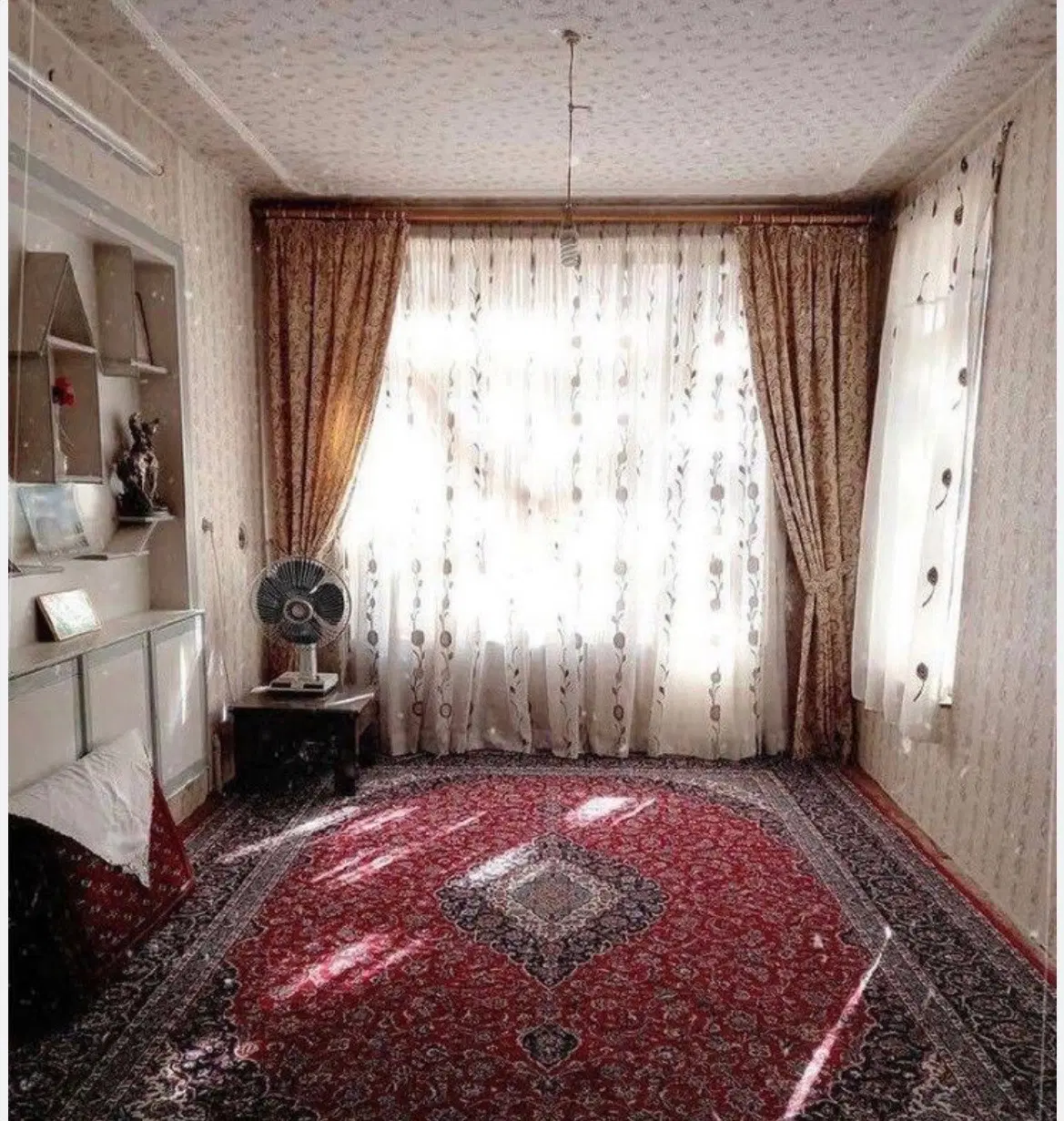 همخونه خانم