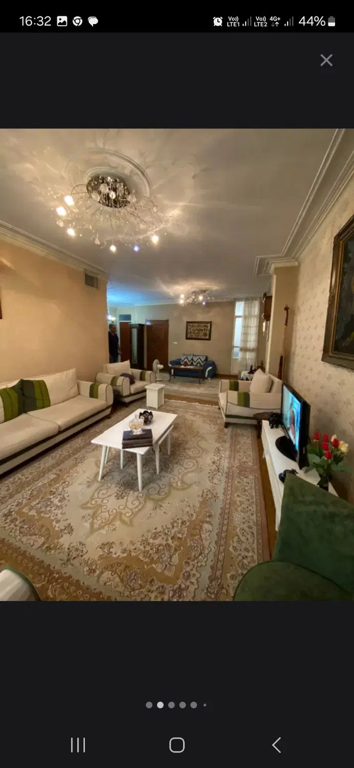 ۹۳ متر ،رو به نما ،تک واحدی