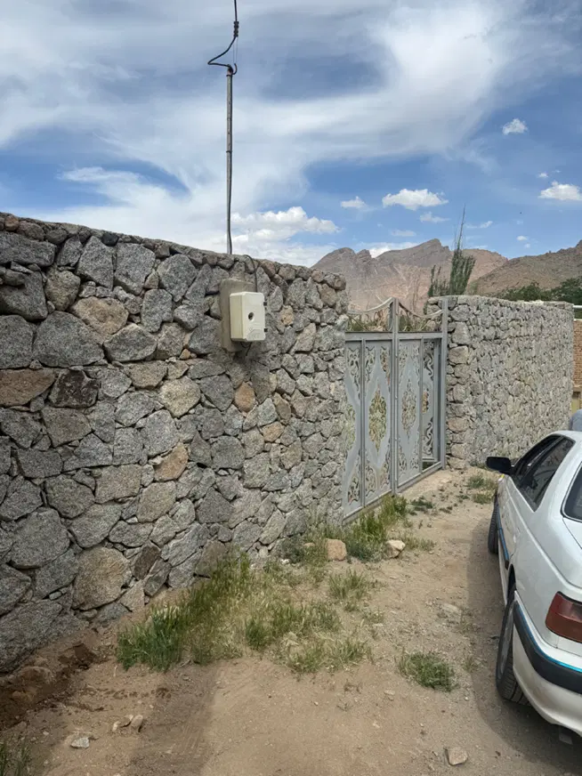زمین طزرجان سند شش دنگ