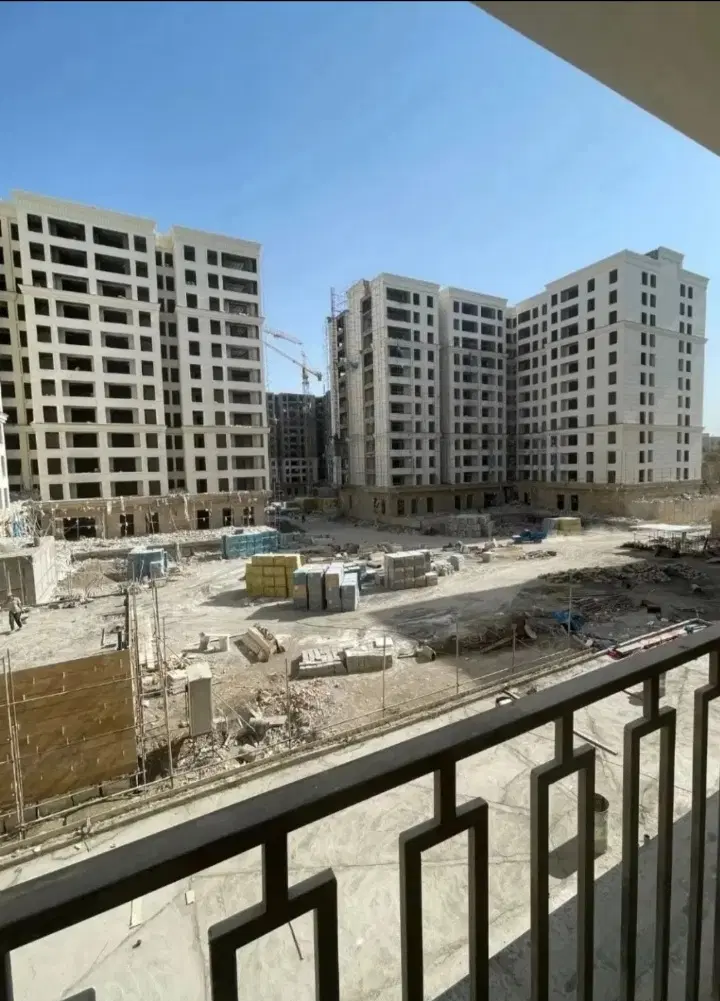 فروش سهام نگین پیروزی