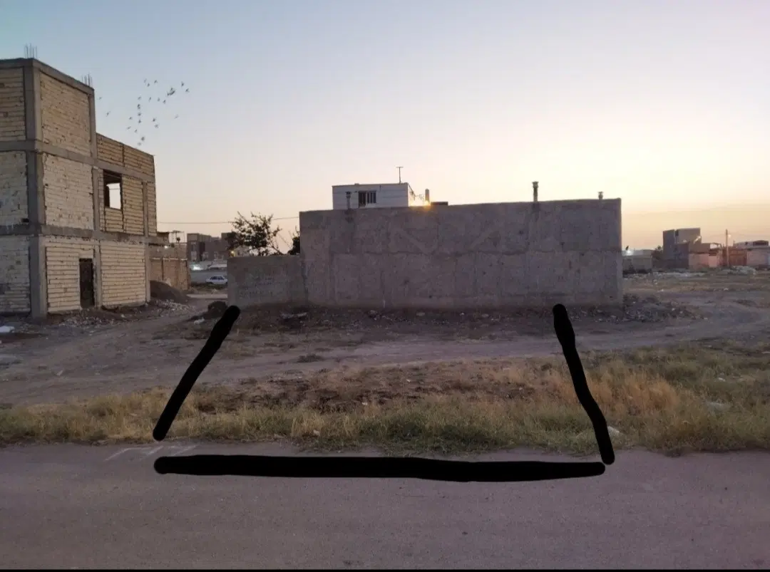 زمین مسکونی