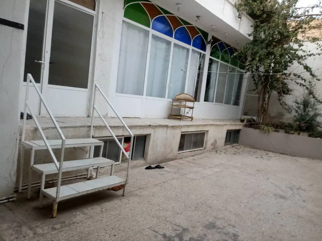 منزل ویلایی در کوچه حرم نزدیک حرم حضرت معصومه س