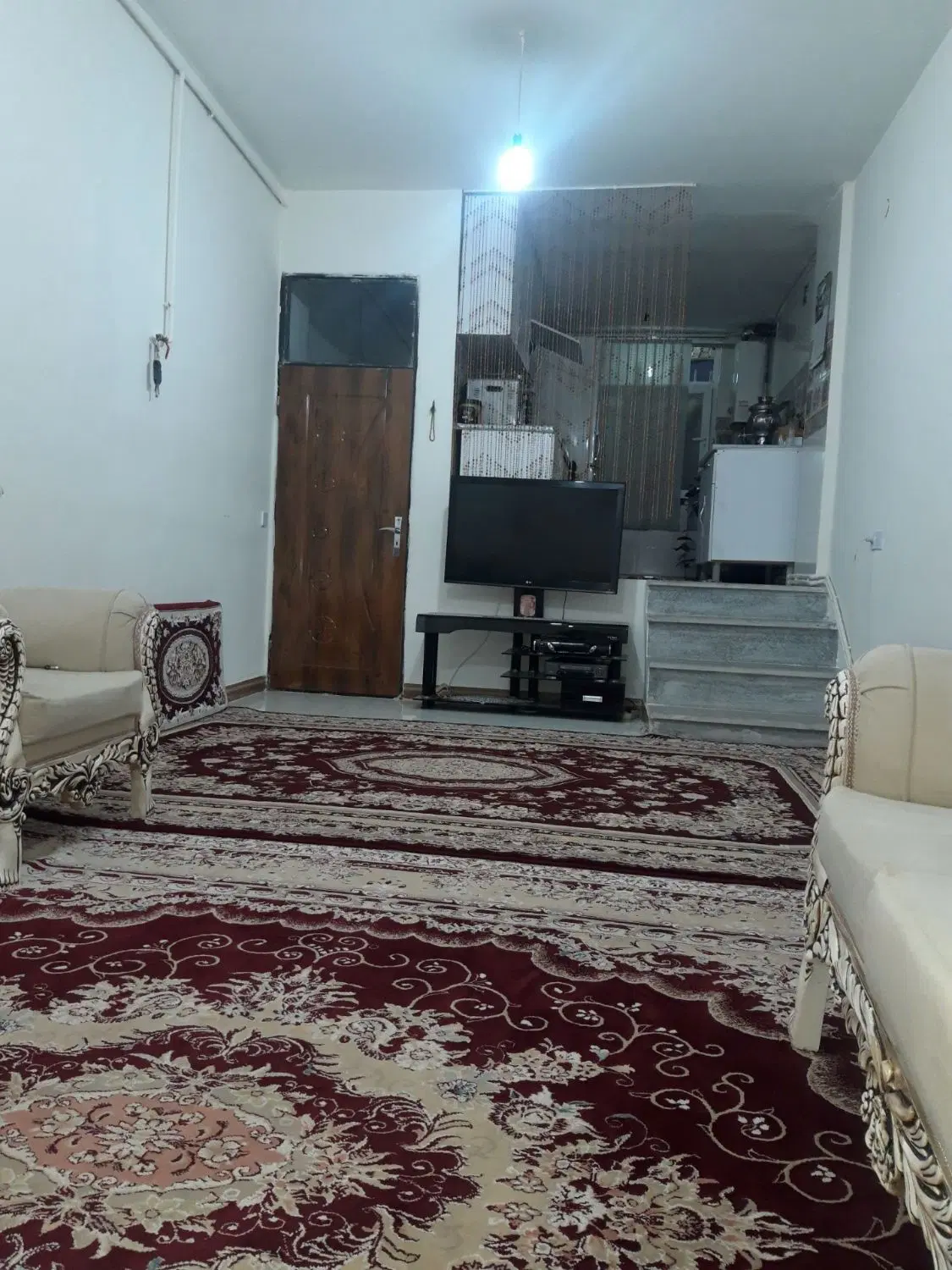 خانه رهن اجاره ای باغ ابریشم