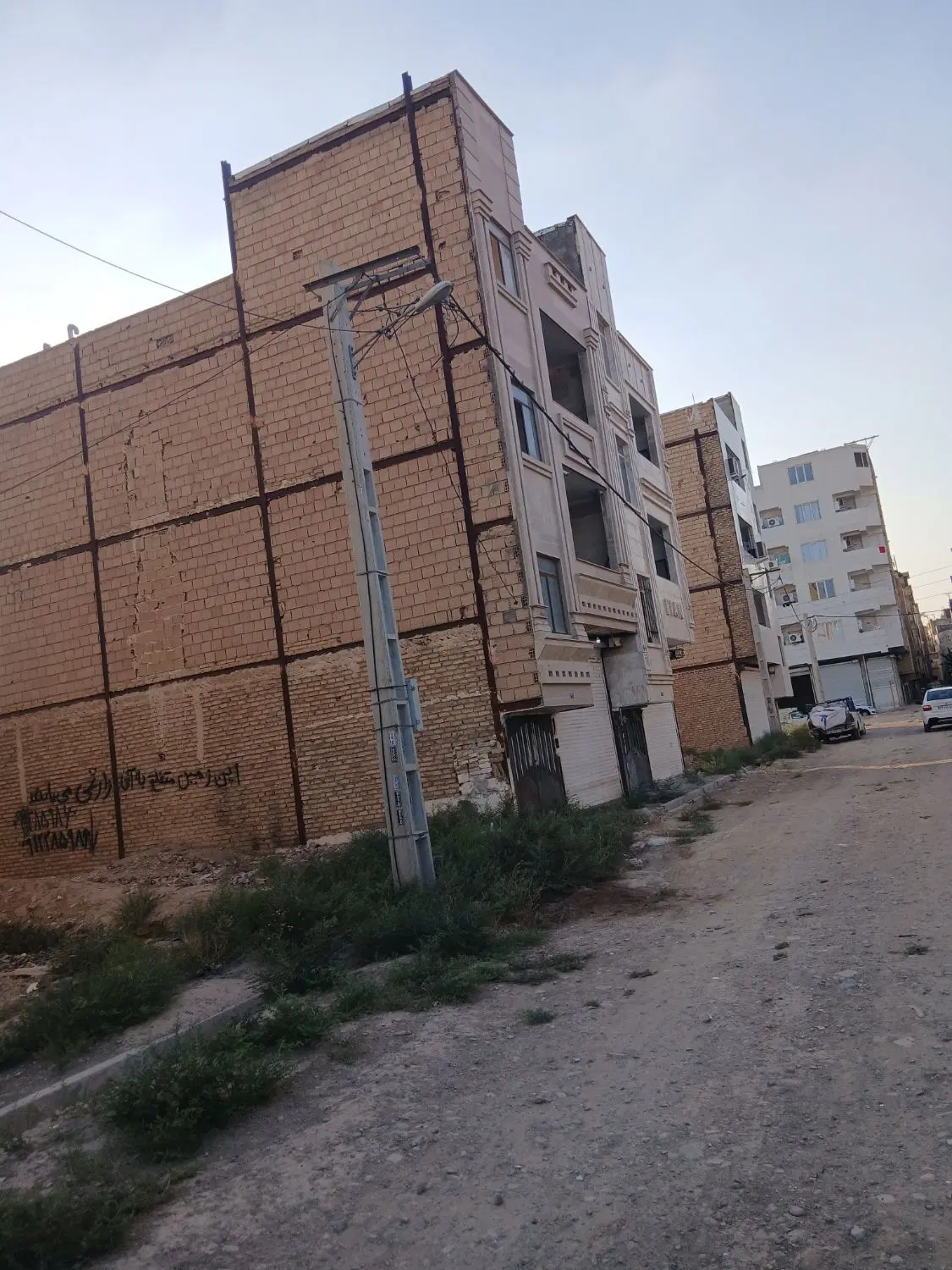 90متر زمین مسکونی*نصیرشهر رباط کریم